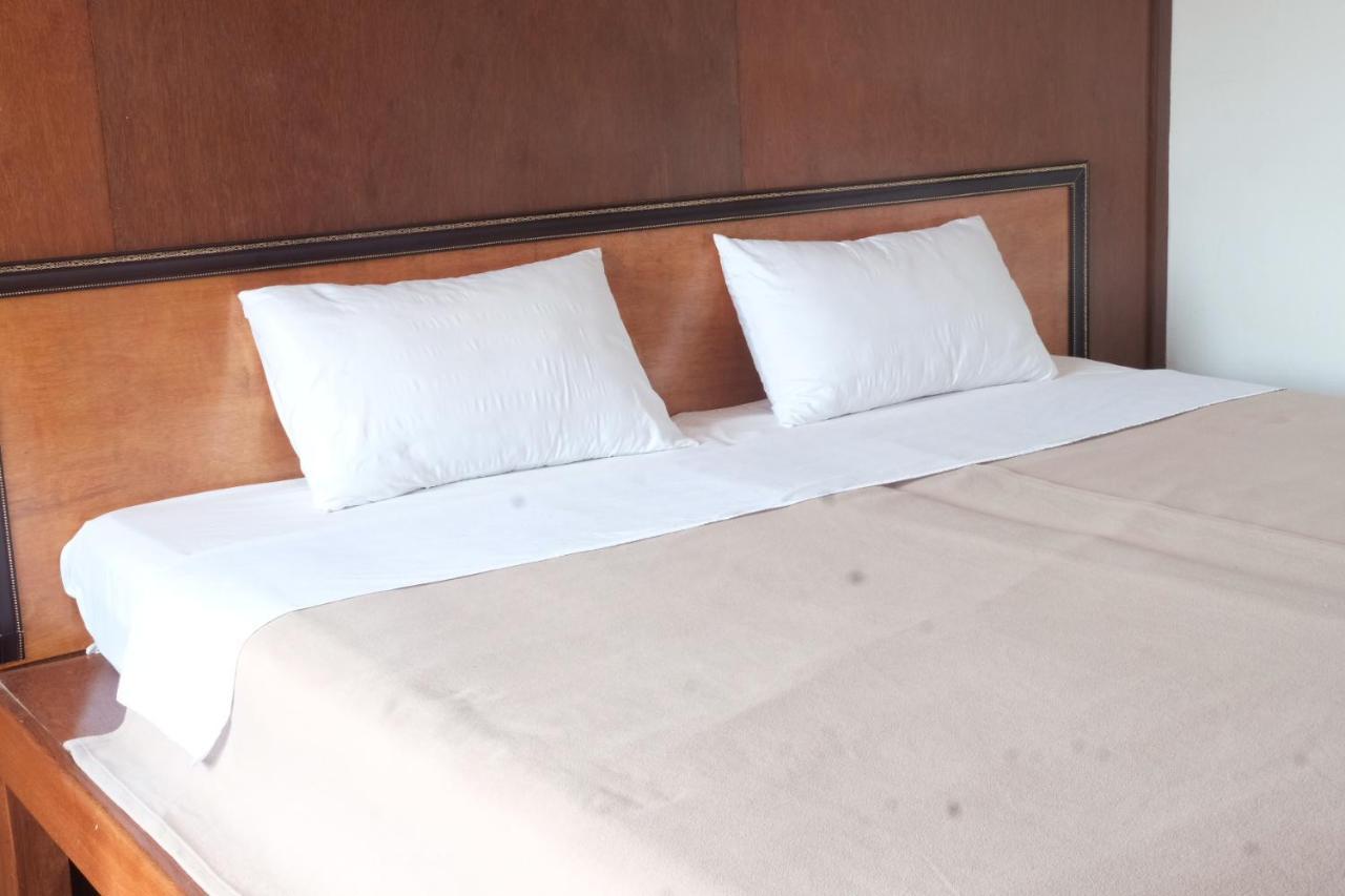 Manilath Guesthouse Ban Houayxay Quarto foto